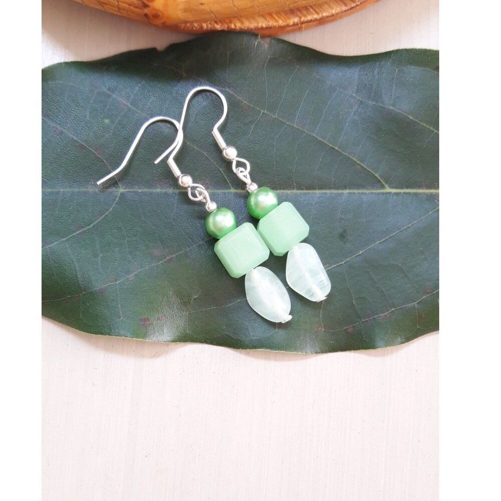 Green Glass Silverplate Hooks Hidden Meaning earrings Mystic Outlands, Ser  378■